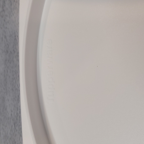 Tupperware CheeSmart Rectangular NEW - Picture 5 of 10